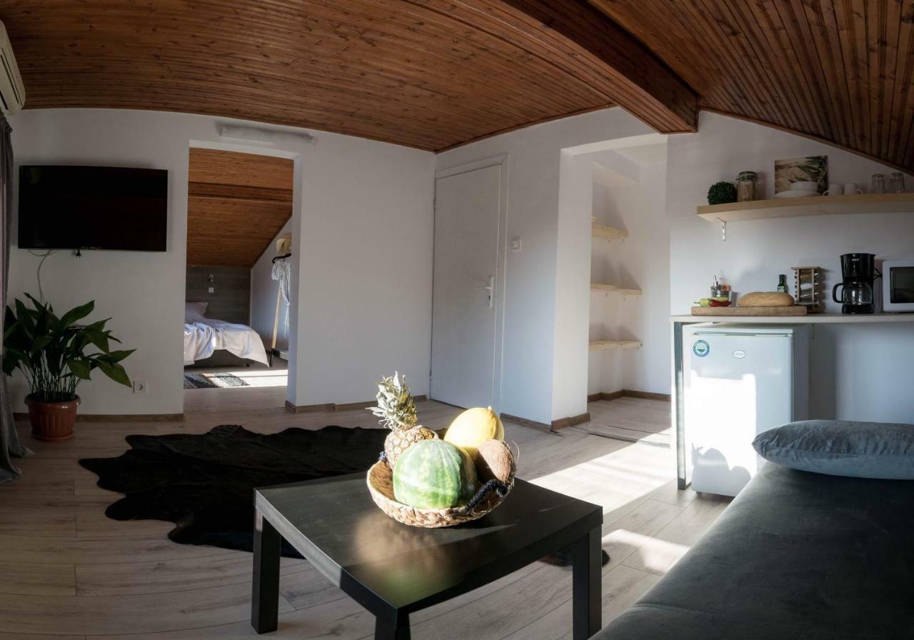 Cherry Garden Apartments Свети-Влас Экстерьер фото