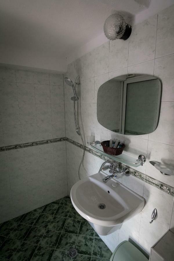 Cherry Garden Apartments Свети-Влас Экстерьер фото